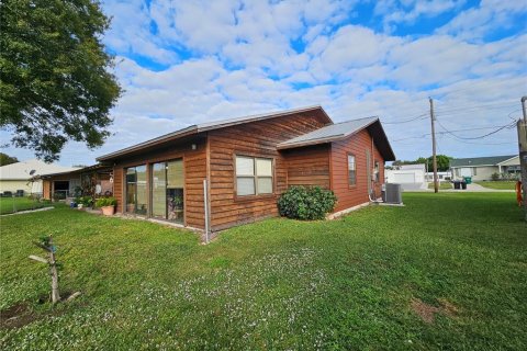 House in Okeechobee, Florida 3 bedrooms, 104.05 sq.m. № 1449466 - photo 5