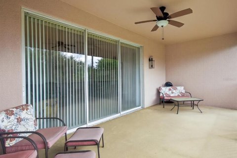 Condo in Davenport, Florida, 2 bedrooms  № 1916420 - photo 27