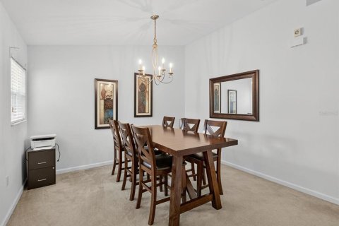 Condo in Davenport, Florida, 2 bedrooms  № 1916420 - photo 11