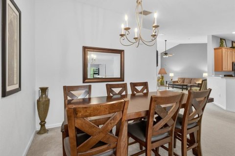 Condo in Davenport, Florida, 2 bedrooms  № 1916420 - photo 13