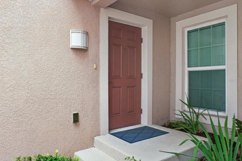 Condo in Davenport, Florida, 2 bedrooms  № 1916420 - photo 2