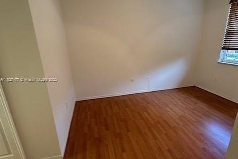 Townhouse in Doral, Florida 2 bedrooms, 91.04 sq.m. № 1798925 - photo 24