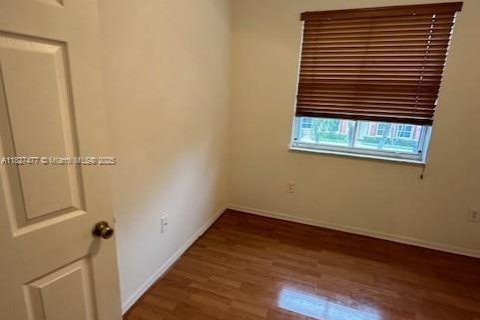 Townhouse in Doral, Florida 2 bedrooms, 91.04 sq.m. № 1798925 - photo 14