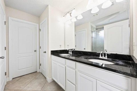 Casa en venta en Kissimmee, Florida, 3 dormitorios, 174.47 m2 № 2259560 - foto 12