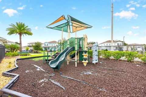 Casa en venta en Kissimmee, Florida, 3 dormitorios, 174.47 m2 № 2259560 - foto 27