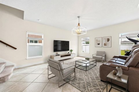 Casa en venta en Kissimmee, Florida, 3 dormitorios, 174.47 m2 № 2259560 - foto 7