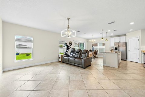 Casa en venta en Kissimmee, Florida, 3 dormitorios, 174.47 m2 № 2259560 - foto 6
