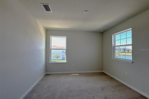 House in Orlando, Florida 3 bedrooms, 192.12 sq.m. № 2378316 - photo 10