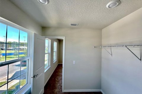 House in Orlando, Florida 3 bedrooms, 192.12 sq.m. № 2378316 - photo 12