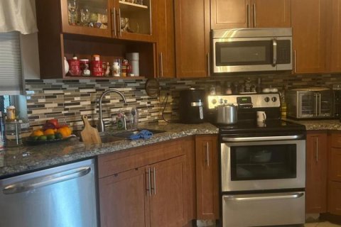 Condo in Royal Palm Beach, Florida, 2 bedrooms  № 2180433