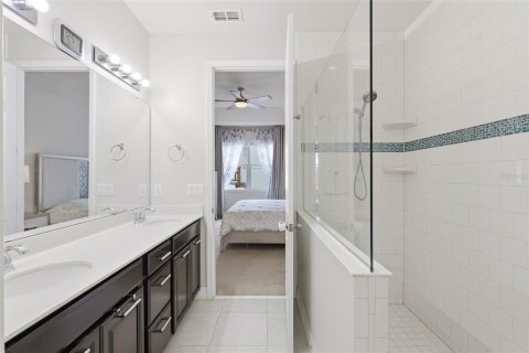 Casa en venta en Kissimmee, Florida, 4 dormitorios, 200.48 m2 № 2234442 - foto 21