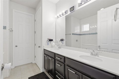 Casa en venta en Kissimmee, Florida, 4 dormitorios, 200.48 m2 № 2234442 - foto 20
