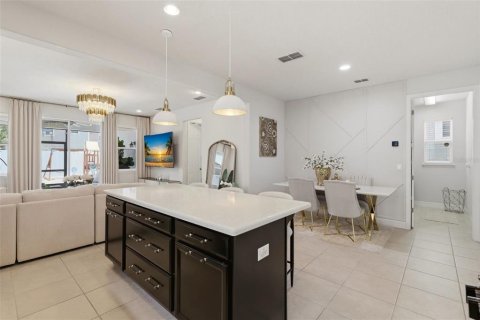 Casa en venta en Kissimmee, Florida, 4 dormitorios, 200.48 m2 № 2234442 - foto 11