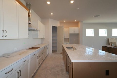 Villa ou maison à vendre à Sarasota, Floride: 4 chambres, 250.56 m2 № 2354842 - photo 8