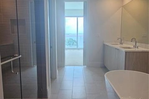 Condo in Tampa, Florida, 3 bedrooms  № 1842177 - photo 22