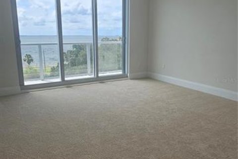 Condo in Tampa, Florida, 3 bedrooms  № 1842177 - photo 18