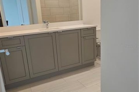 Condo in Tampa, Florida, 3 bedrooms  № 1842177 - photo 11