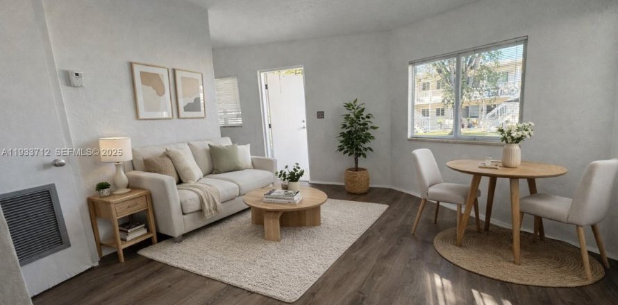 Apartment in Miami Springs, Florida 1 bedroom, 622.07 sq.m. № 2035371