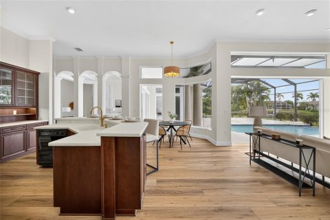 Casa en venta en Lake Suzy, Florida, 4 dormitorios, 416.76 m2 № 1915582 - foto 13