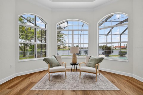 House in Lake Suzy, Florida 4 bedrooms, 416.76 sq.m. № 1915582 - photo 20