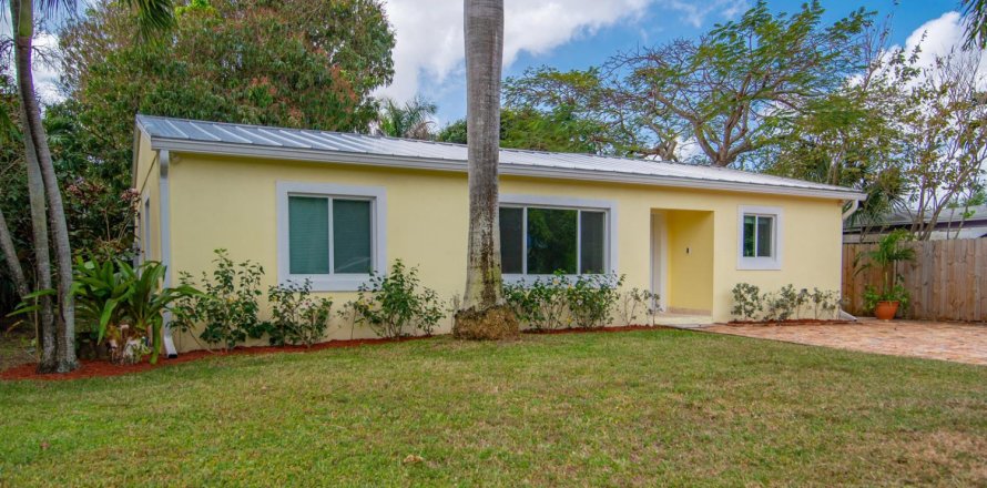 Villa ou maison à West Palm Beach, Floride 3 chambres, 142.33 m2 № 2280988