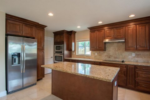 Villa ou maison à louer à West Palm Beach, Floride: 3 chambres, 142.33 m2 № 2280988 - photo 6