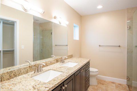 Villa ou maison à louer à West Palm Beach, Floride: 3 chambres, 142.33 m2 № 2280988 - photo 15