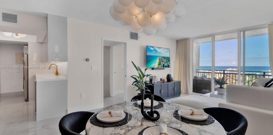 Condominio en Miami Beach, Florida, 1 dormitorio  № 1861827
