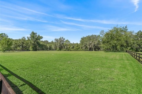House in Morriston, Florida 3 bedrooms, 191.75 sq.m. № 2395974 - photo 28