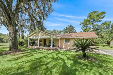House in Morriston, Florida 3 bedrooms, 191.75 sq.m. № 2395974 - photo 5