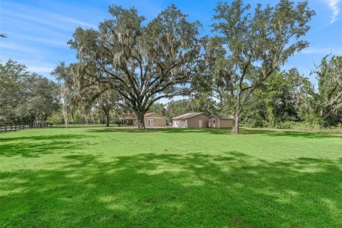 House in Morriston, Florida 3 bedrooms, 191.75 sq.m. № 2395974 - photo 26