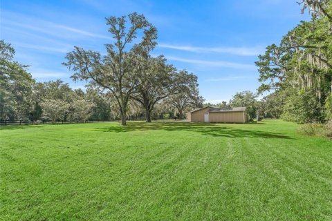 House in Morriston, Florida 3 bedrooms, 191.75 sq.m. № 2395974 - photo 27