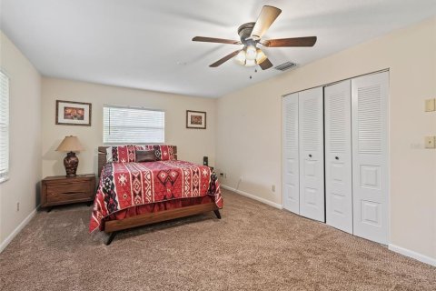 House in Morriston, Florida 3 bedrooms, 191.75 sq.m. № 2395974 - photo 15
