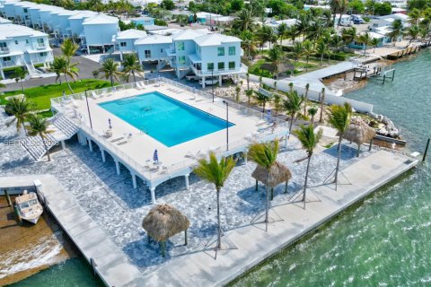 Condo in Marathon, Florida, 1 bedroom  № 2065600