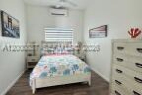 Condo in Marathon, Florida, 1 bedroom  № 2065600 - photo 11