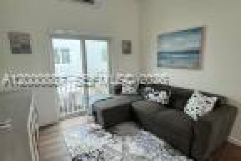 Condo in Marathon, Florida, 1 bedroom  № 2065600 - photo 8