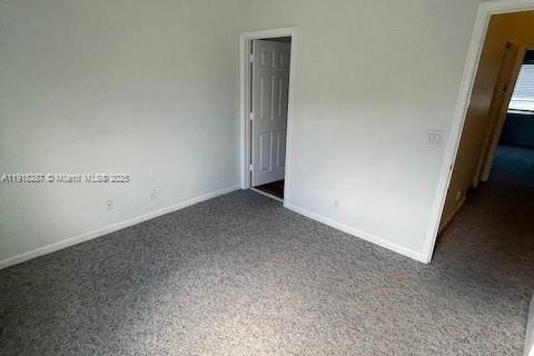 Снять в аренду таунхаус в Уэст-Палм-Бич, Флорида 2 спальни, 93.65м2, № 1974004 - фото 18