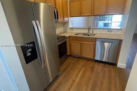 Снять в аренду таунхаус в Уэст-Палм-Бич, Флорида 2 спальни, 93.65м2, № 1974004 - фото 8