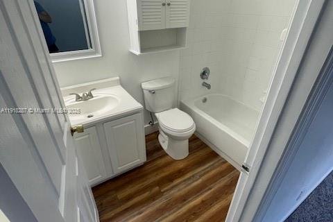 Снять в аренду таунхаус в Уэст-Палм-Бич, Флорида 2 спальни, 93.65м2, № 1974004 - фото 19