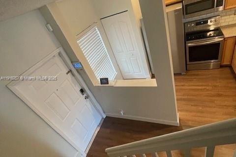 Снять в аренду таунхаус в Уэст-Палм-Бич, Флорида 2 спальни, 93.65м2, № 1974004 - фото 15