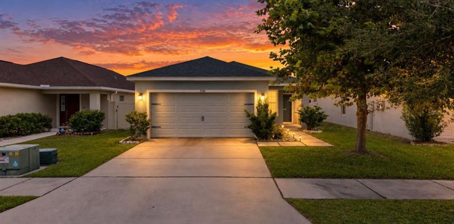 Villa ou maison à Gibsonton, Floride 3 chambres, 139.07 m2 № 2399332