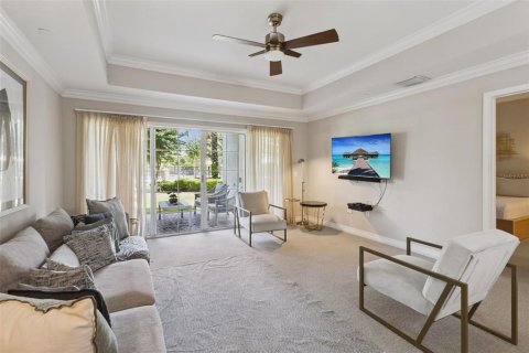 Condo in Kissimmee, Florida, 3 bedrooms № 2196423 - photo 10