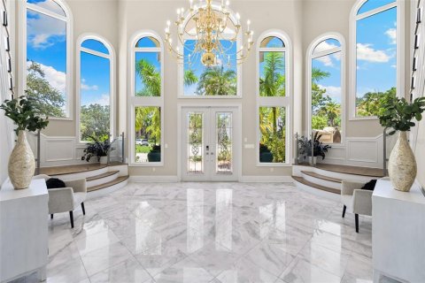 House in Clearwater, Florida 8 bedrooms, 733.93 sq.m. № 1847141 - photo 3