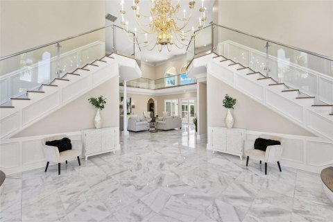 House in Clearwater, Florida 8 bedrooms, 733.93 sq.m. № 1847141 - photo 4