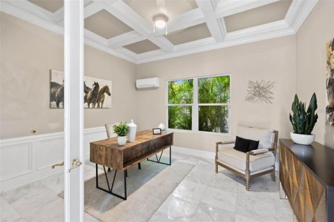 House in Clearwater, Florida 8 bedrooms, 733.93 sq.m. № 1847141 - photo 19