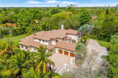 Villa ou maison à vendre à Pinecrest, Floride: 7 chambres, 781.96 m2 № 2080025 - photo 25