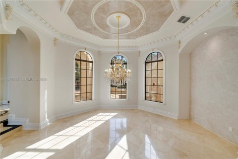 Villa ou maison à vendre à Pinecrest, Floride: 7 chambres, 781.96 m2 № 2080025 - photo 9