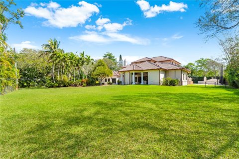 Villa ou maison à vendre à Pinecrest, Floride: 7 chambres, 781.96 m2 № 2080025 - photo 22