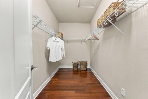 Casa en venta en Tampa, Florida, 5 dormitorios, 302.77 m2 № 2437443 - foto 26