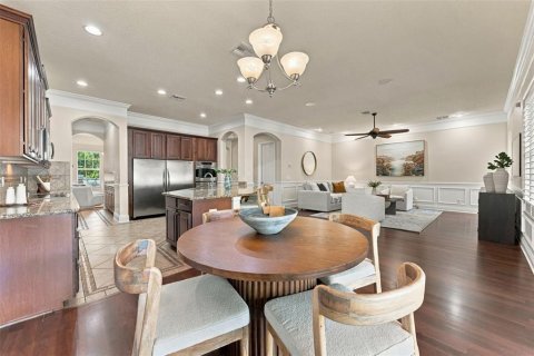 Casa en venta en Tampa, Florida, 5 dormitorios, 302.77 m2 № 2437443 - foto 15